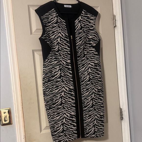 Calvin Klein Dresses & Skirts - Calvin Klein Black and White Zebra Mini Dress